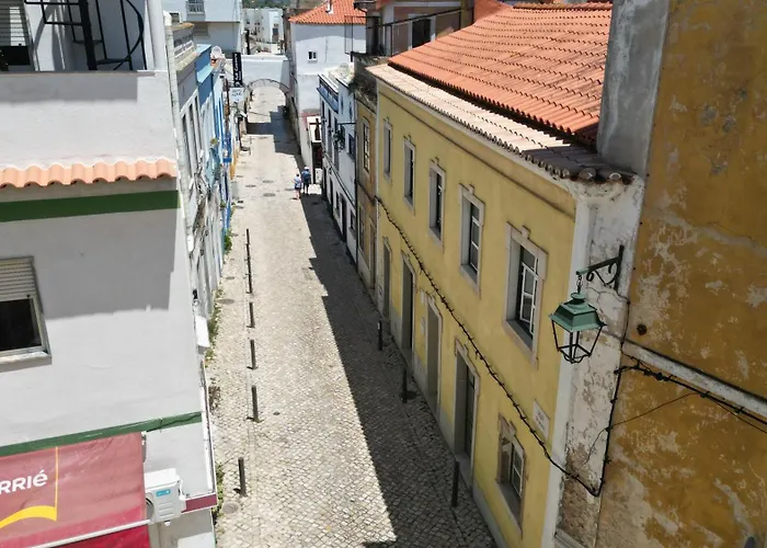 The Yellow House By Rosado Portimao