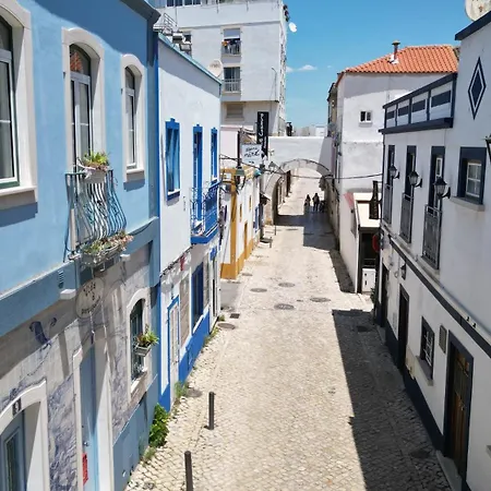 The Yellow House ゲストハウス